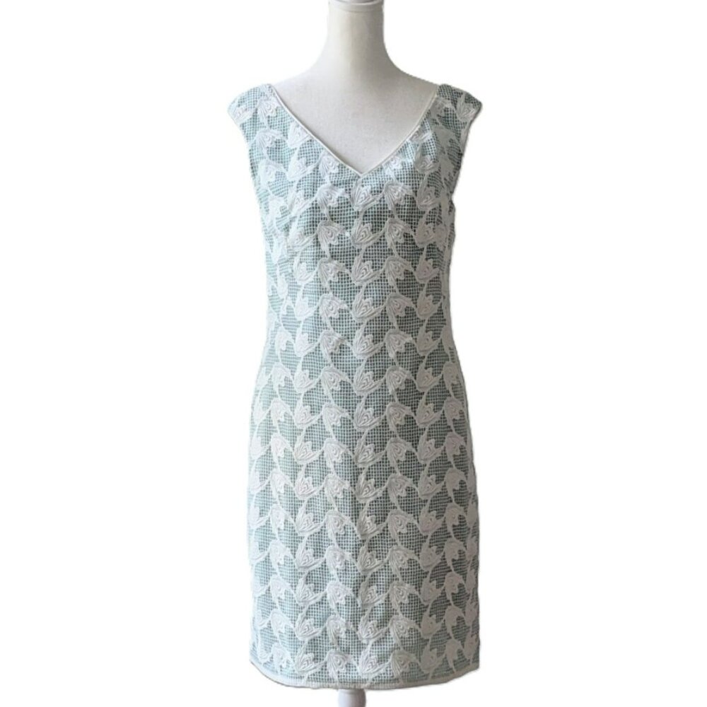 Tory Burch Brooklyn Lace Mini-Dress In Good Condition With Mint Green And White